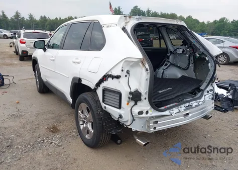2023 Toyota Rav4 Xle z USA, uszkodzony, nr VIN 2T3P1RFVXPW361891